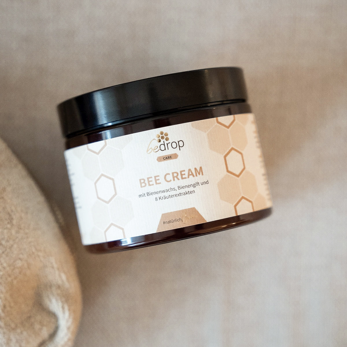 XXL Bee Cream Bienengiftsalbe mit 8 Kräuterextrakten - 400g