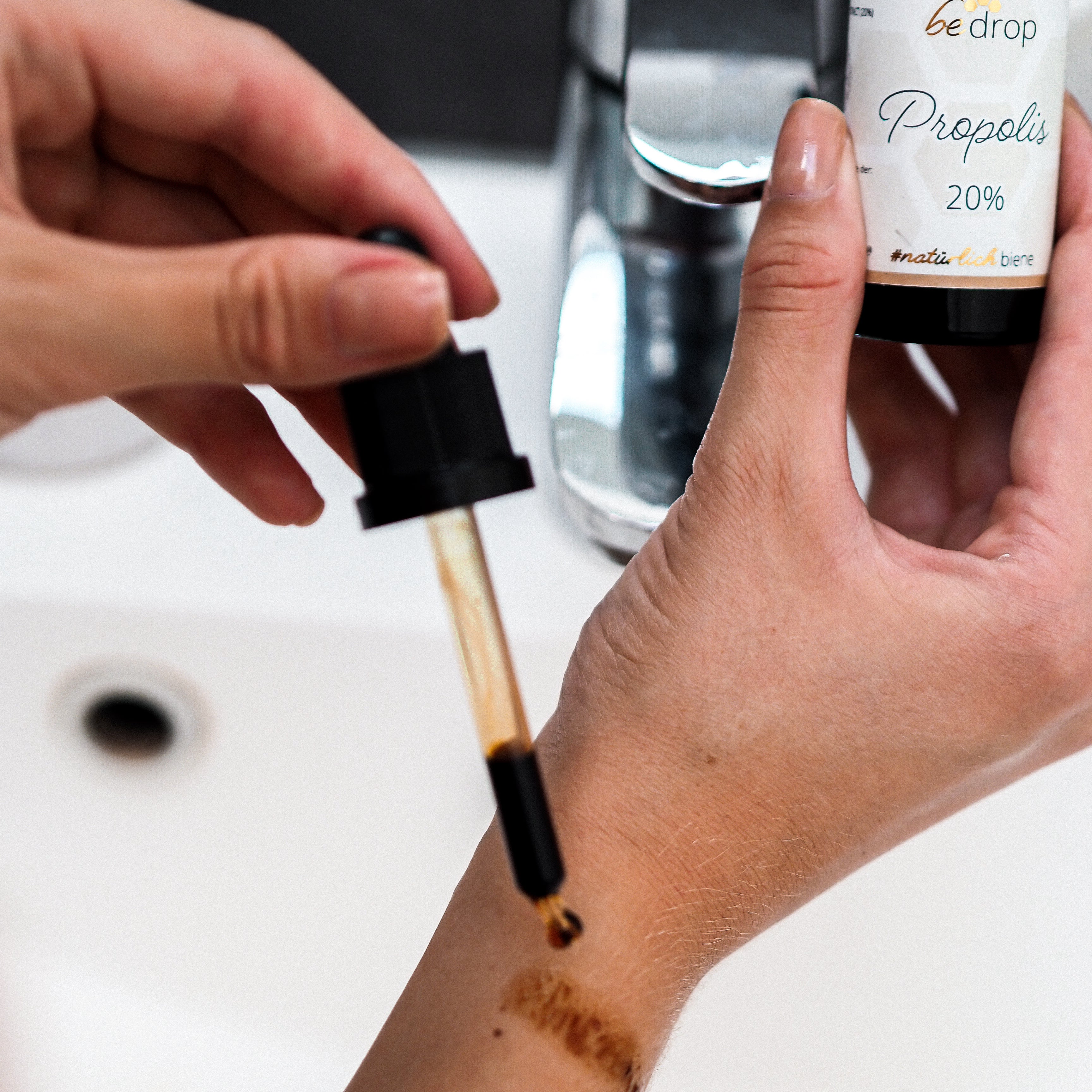 Propolis Extrakt Tinktur mit Pipette 20% - 30ml (Bio-Zertifiziert)